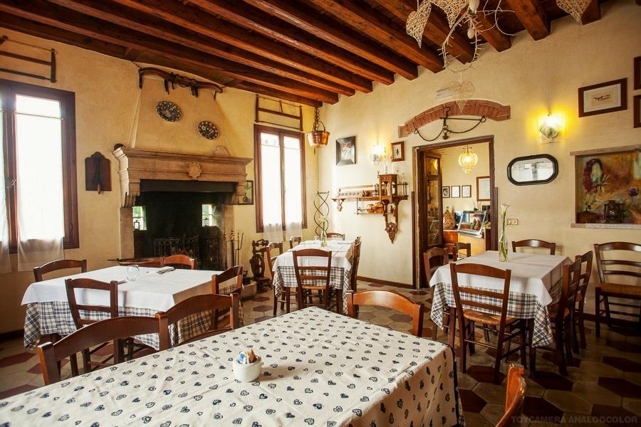 Locanda Alla Posta Cavaso Del Tomba Экстерьер фото